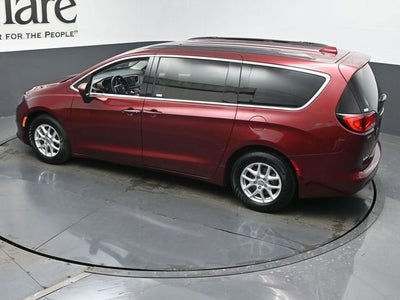 2020 Chrysler Voyager LXI