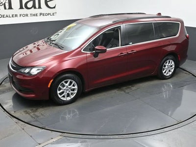2020 Chrysler Voyager LXI