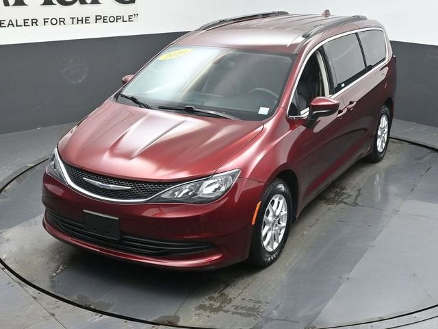 2020 Chrysler Voyager LXI