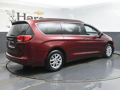 2020 Chrysler Voyager LXI
