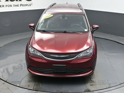 2020 Chrysler Voyager LXI