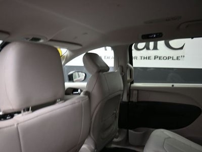 2021 Chrysler Voyager LXI