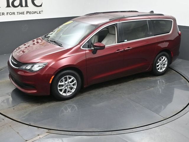 2021 Chrysler Voyager LXI