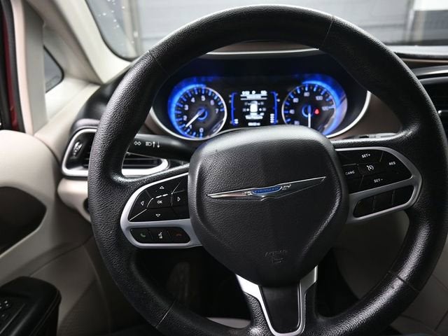 2021 Chrysler Voyager LXI