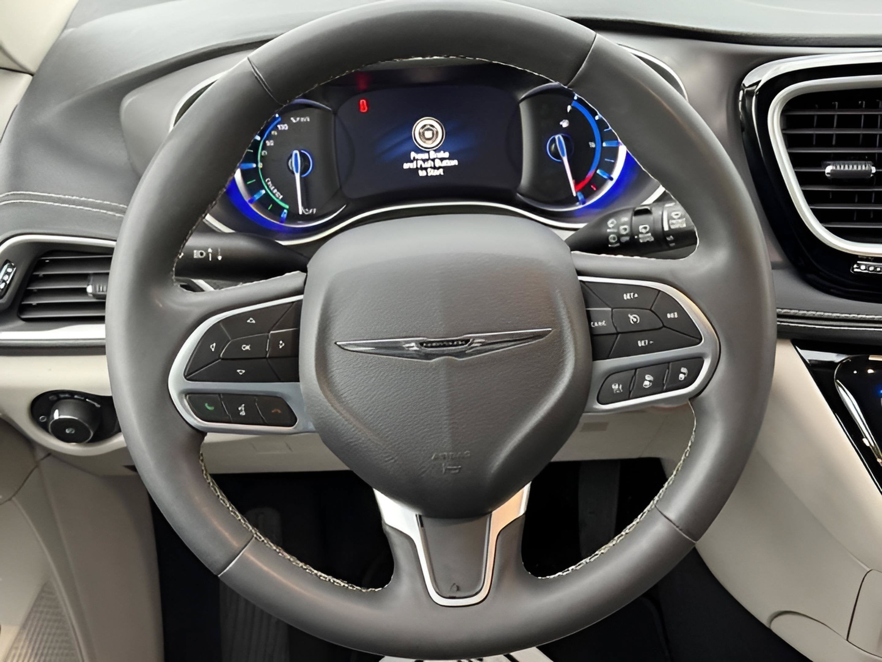 2022 Chrysler Pacifica Hybrid Touring L