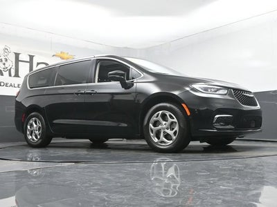 2024 Chrysler Pacifica Limited AWD