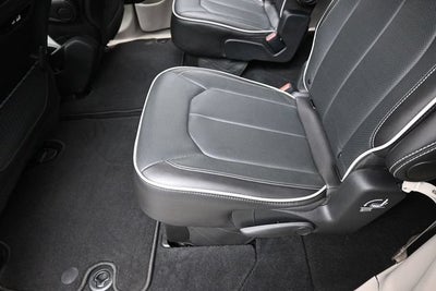 2024 Chrysler Pacifica Limited AWD