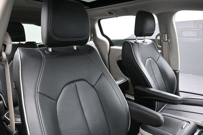 2024 Chrysler Pacifica Limited AWD