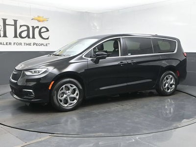 2024 Chrysler Pacifica Limited AWD