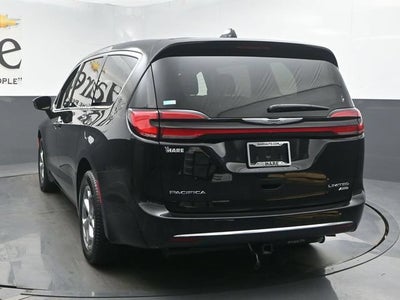 2024 Chrysler Pacifica Limited AWD