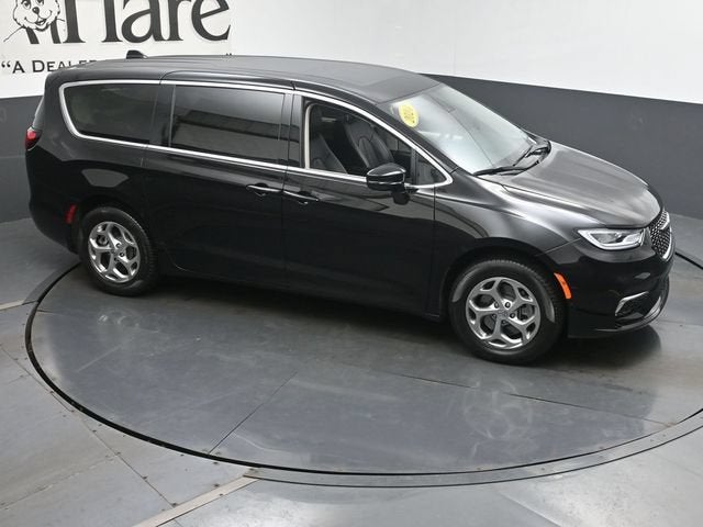 2024 Chrysler Pacifica Limited AWD