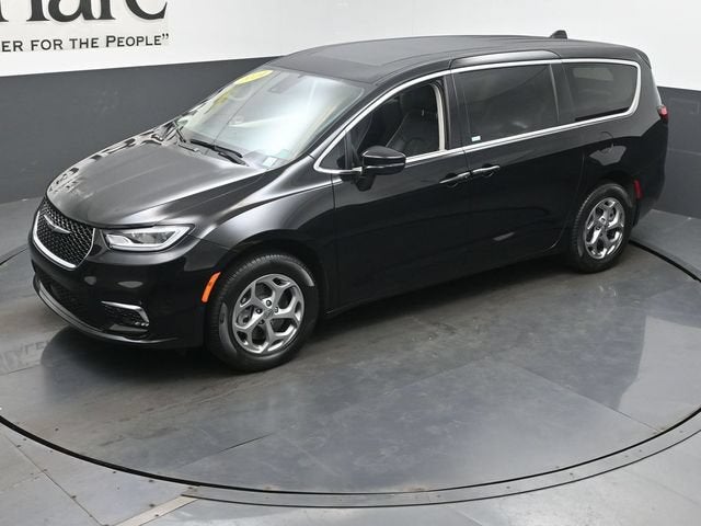 2024 Chrysler Pacifica Limited AWD