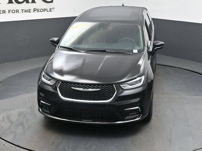 2024 Chrysler Pacifica Limited AWD