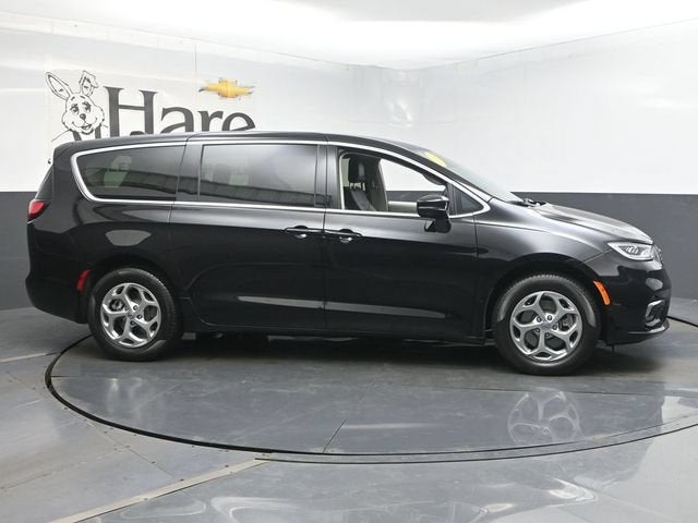 2024 Chrysler Pacifica Limited AWD