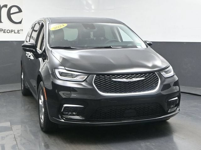 2024 Chrysler Pacifica Limited AWD