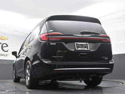 2024 Chrysler Pacifica Limited AWD