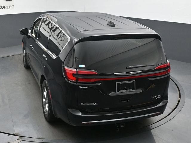 2024 Chrysler Pacifica Limited AWD