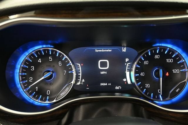 2024 Chrysler Pacifica Limited AWD
