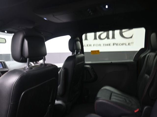 2013 Dodge Grand Caravan R/T