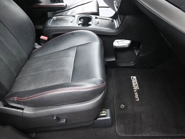 2013 Dodge Grand Caravan R/T