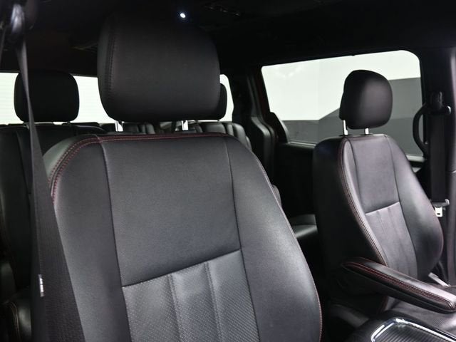 2013 Dodge Grand Caravan R/T