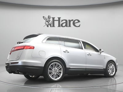 2019 Lincoln MKT Reserve