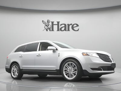 2019 Lincoln MKT Reserve
