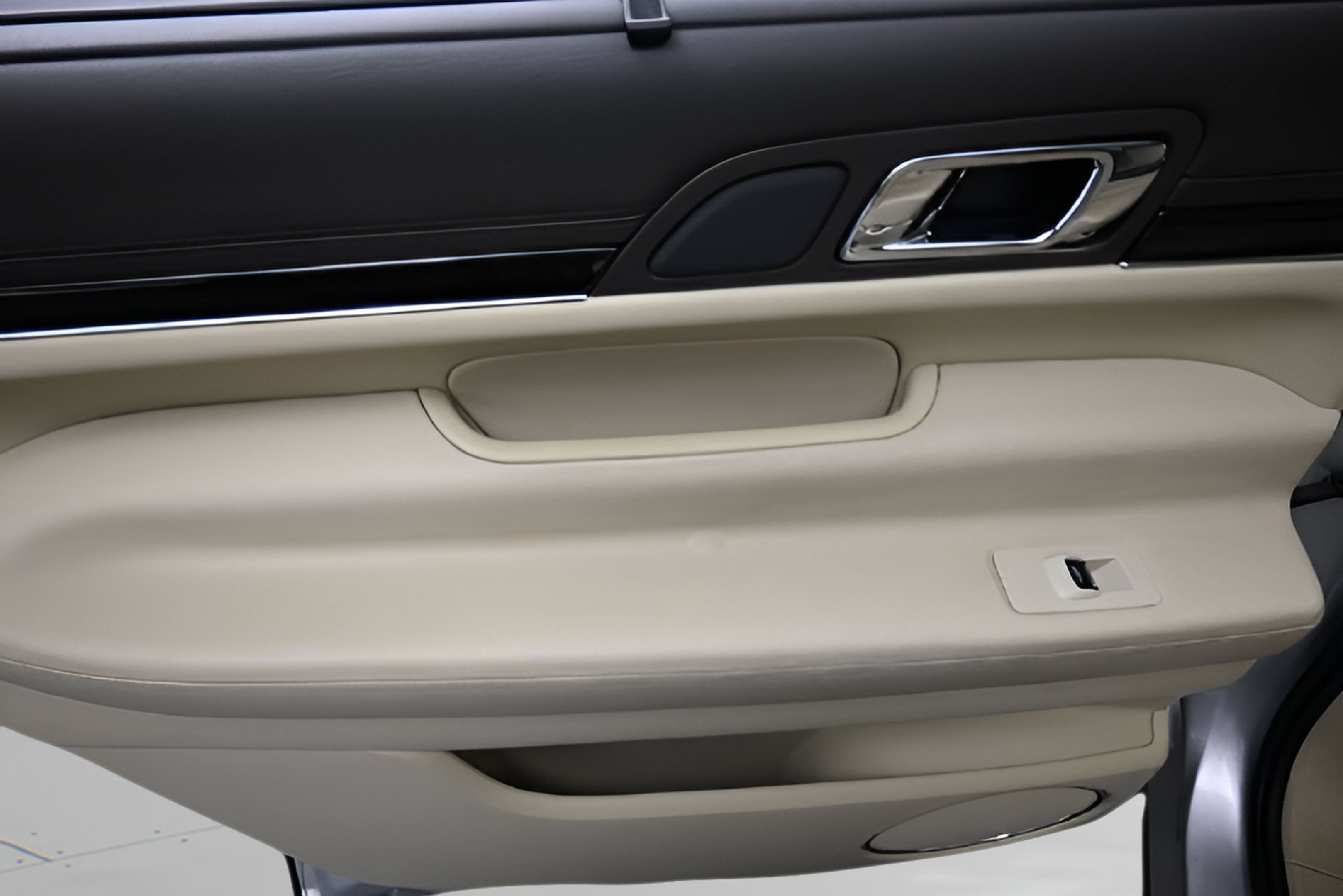 2019 Lincoln MKT Reserve