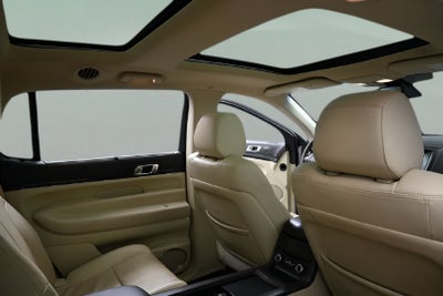 2019 Lincoln MKT Reserve