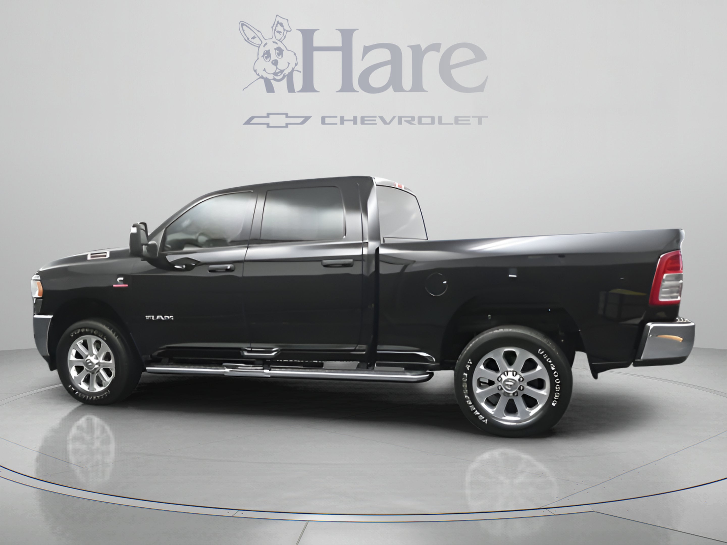 2023 RAM 2500 Big Horn Crew Cab 4x4 6'4" Box