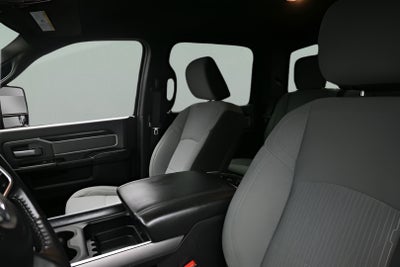 2023 RAM 2500 Big Horn Crew Cab 4x4 6'4" Box