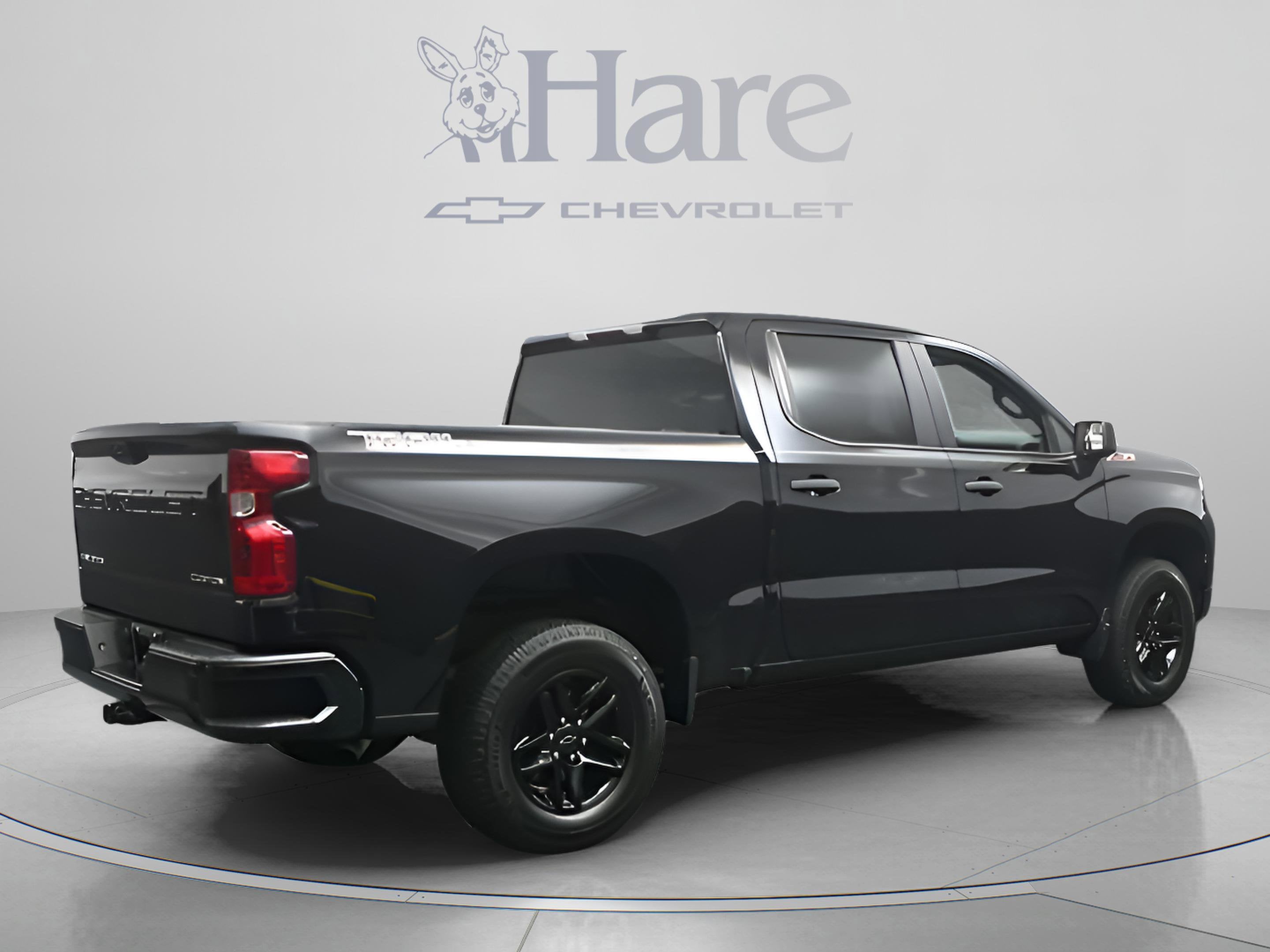 2022 Chevrolet Silverado 1500 Custom Trail Boss