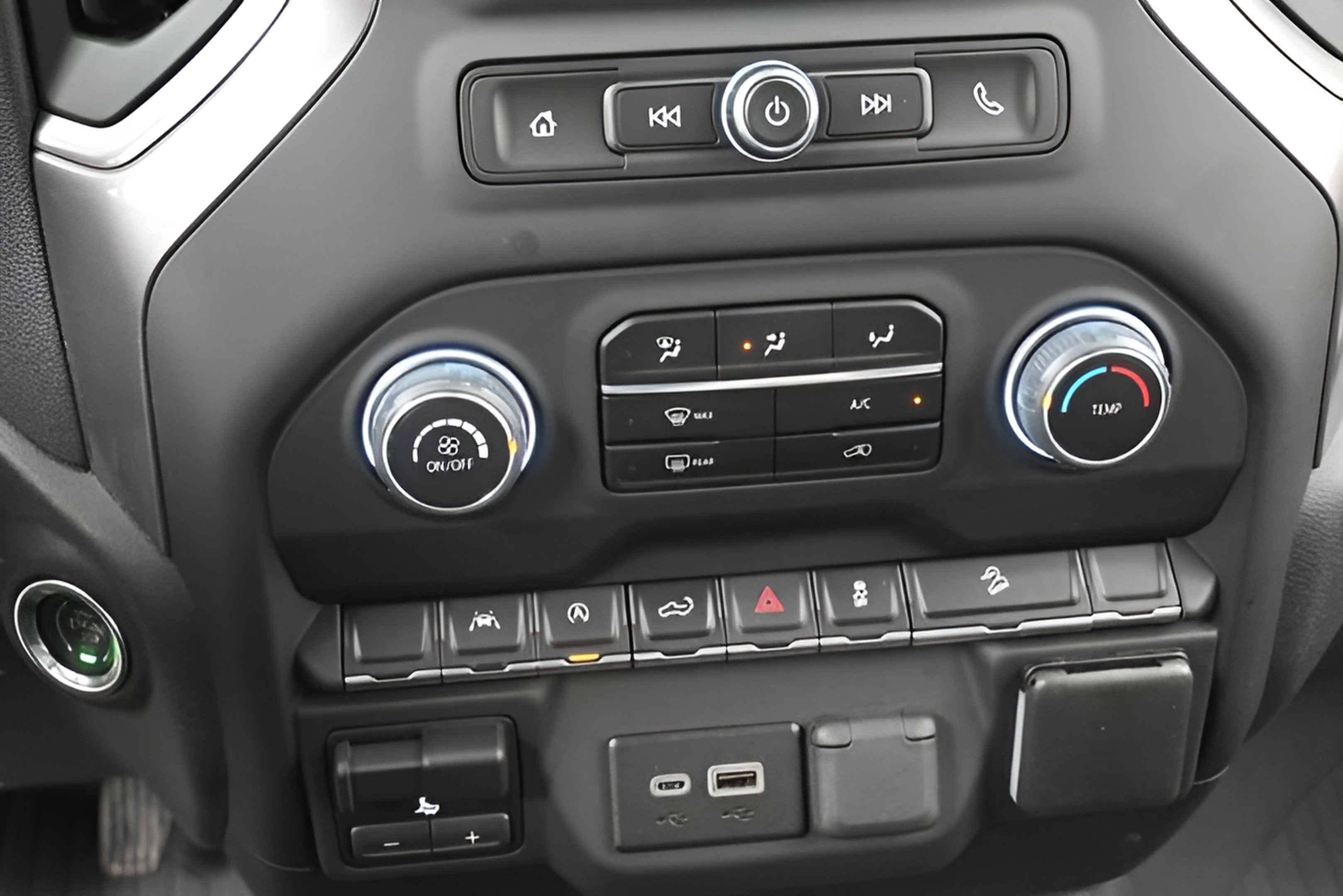 2023 Chevrolet Silverado 1500 Custom Trail Boss