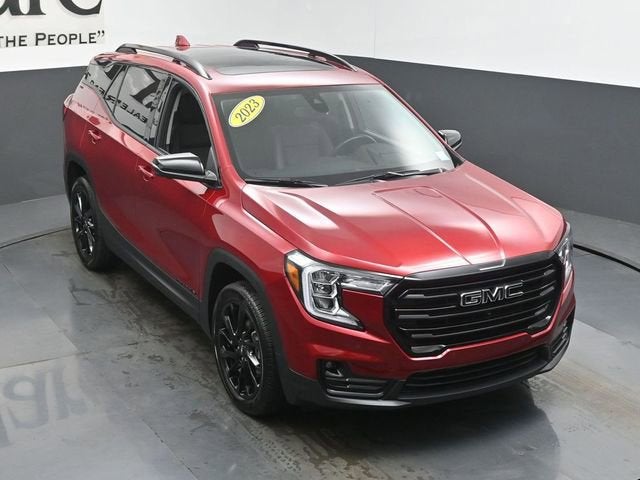 2023 GMC Terrain SLT