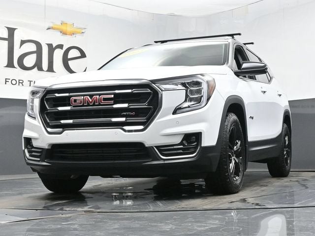 2023 GMC Terrain AT4