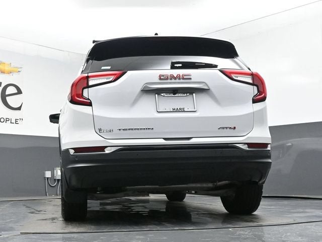 2023 GMC Terrain AT4