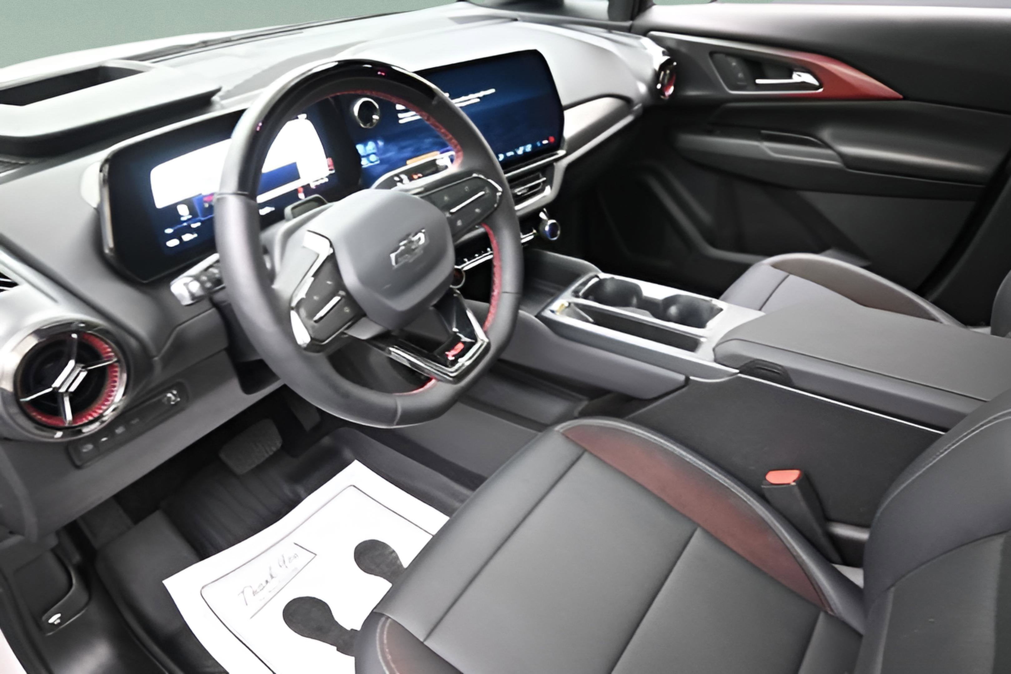2025 Chevrolet Equinox EV RS