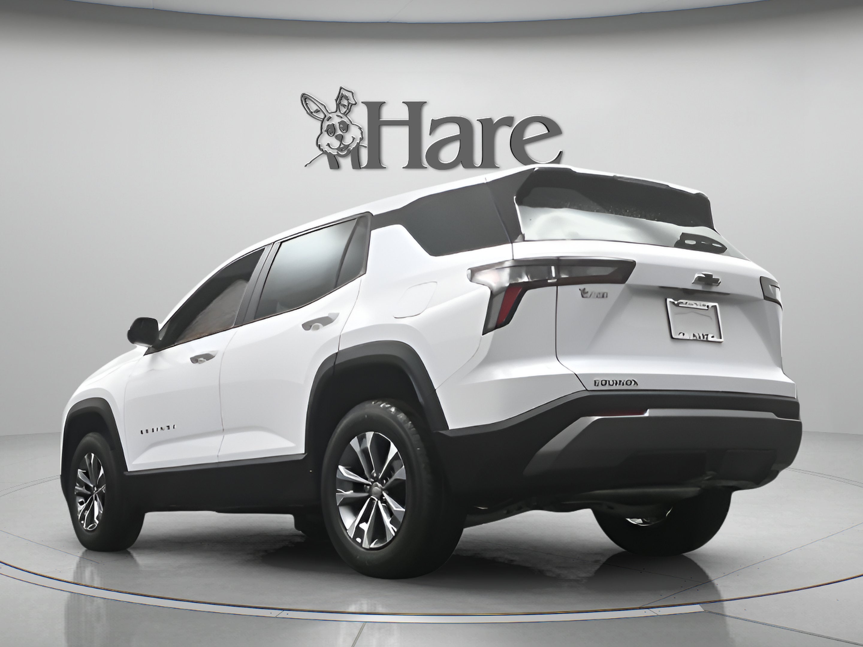 2027 Chevrolet Equinox LT - Photo 8