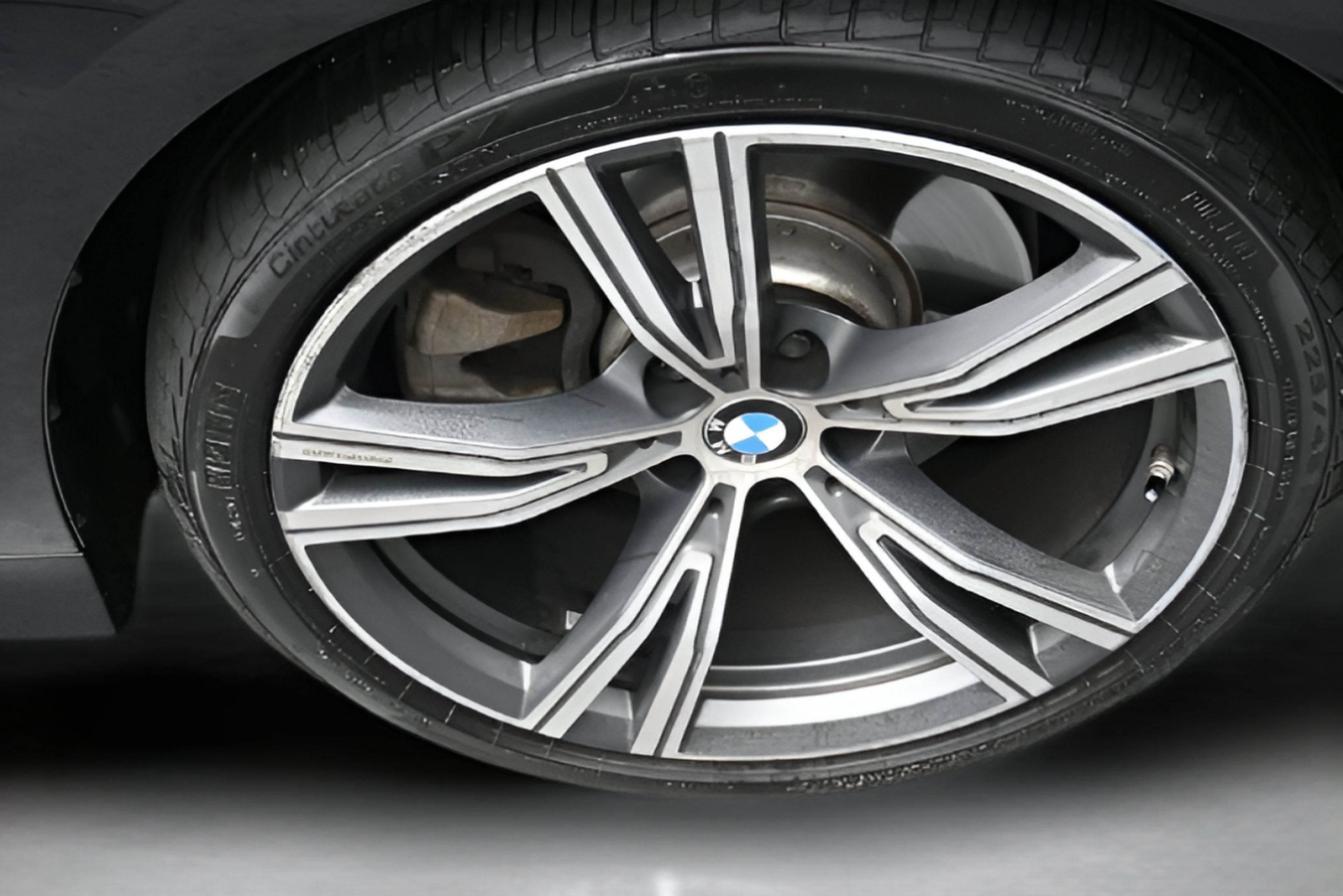 2020 BMW 330i 330i