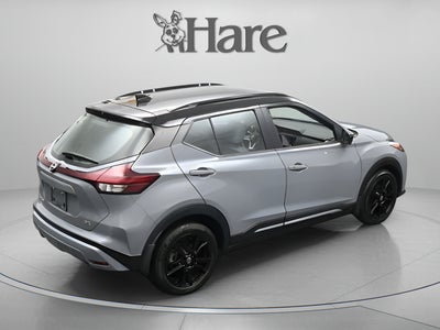 2023 Nissan Kicks SR Xtronic CVT