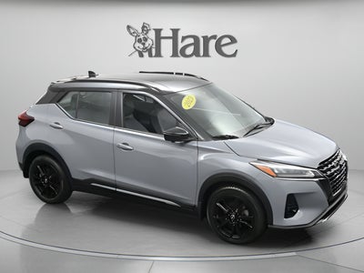 2023 Nissan Kicks SR Xtronic CVT