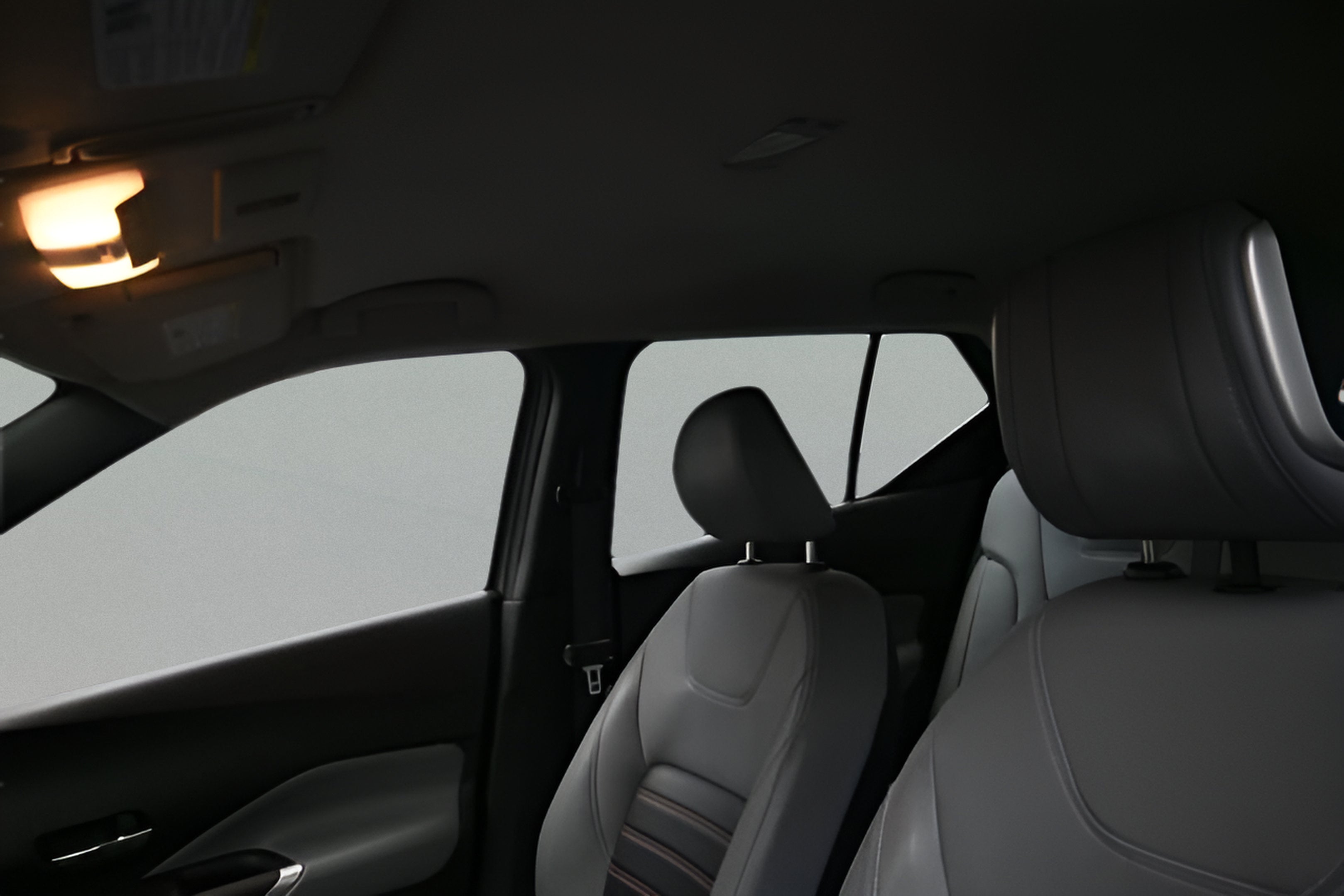 2023 Nissan Kicks SR Xtronic CVT