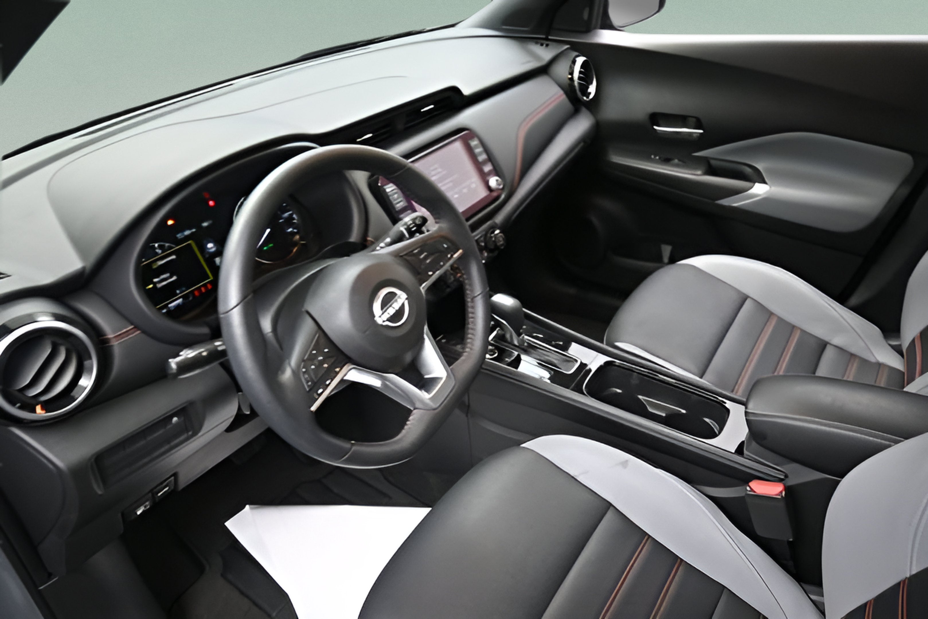 2023 Nissan Kicks SR Xtronic CVT