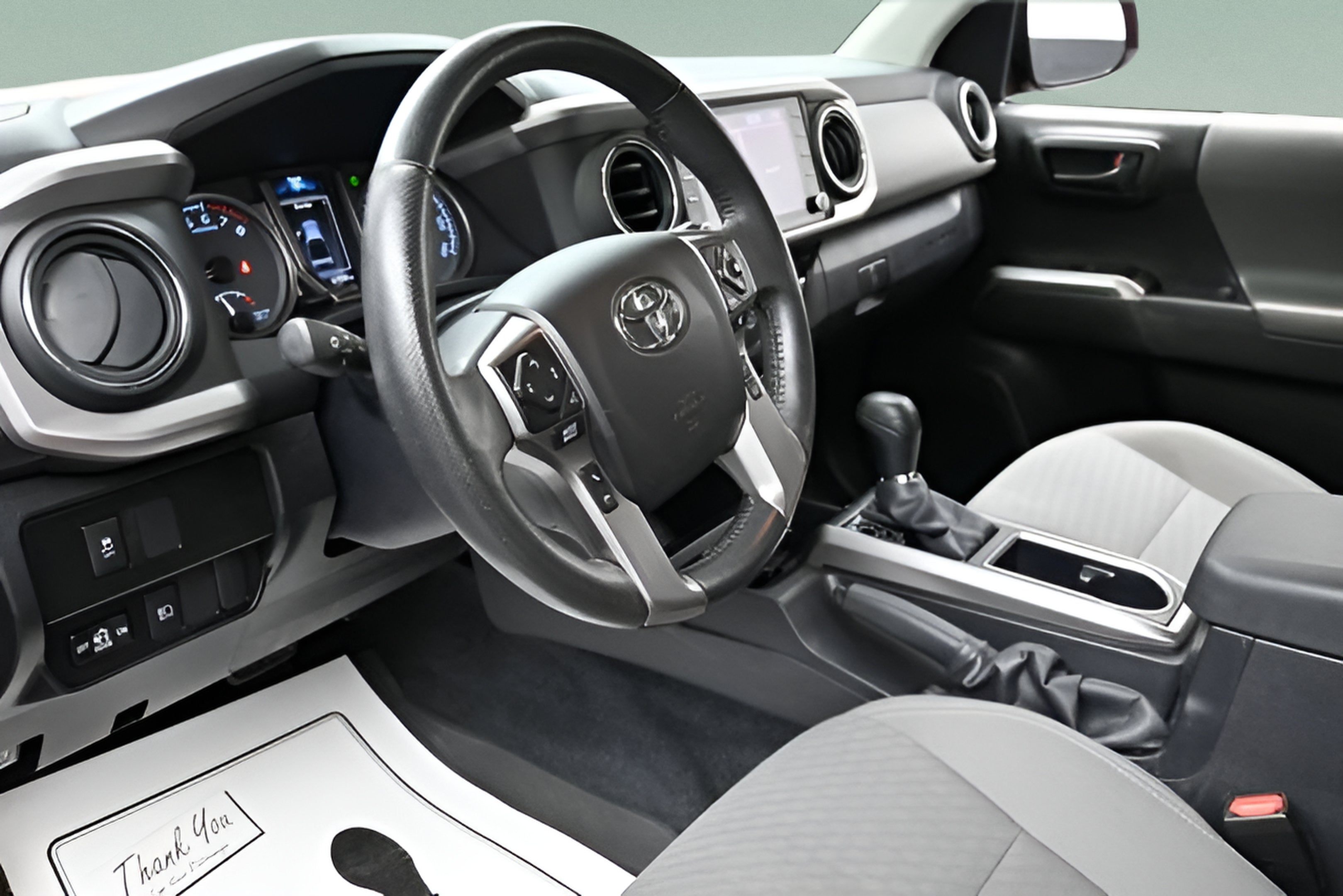 2022 Toyota Tacoma SR5 V6