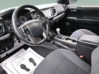 2016 Toyota Tacoma SR