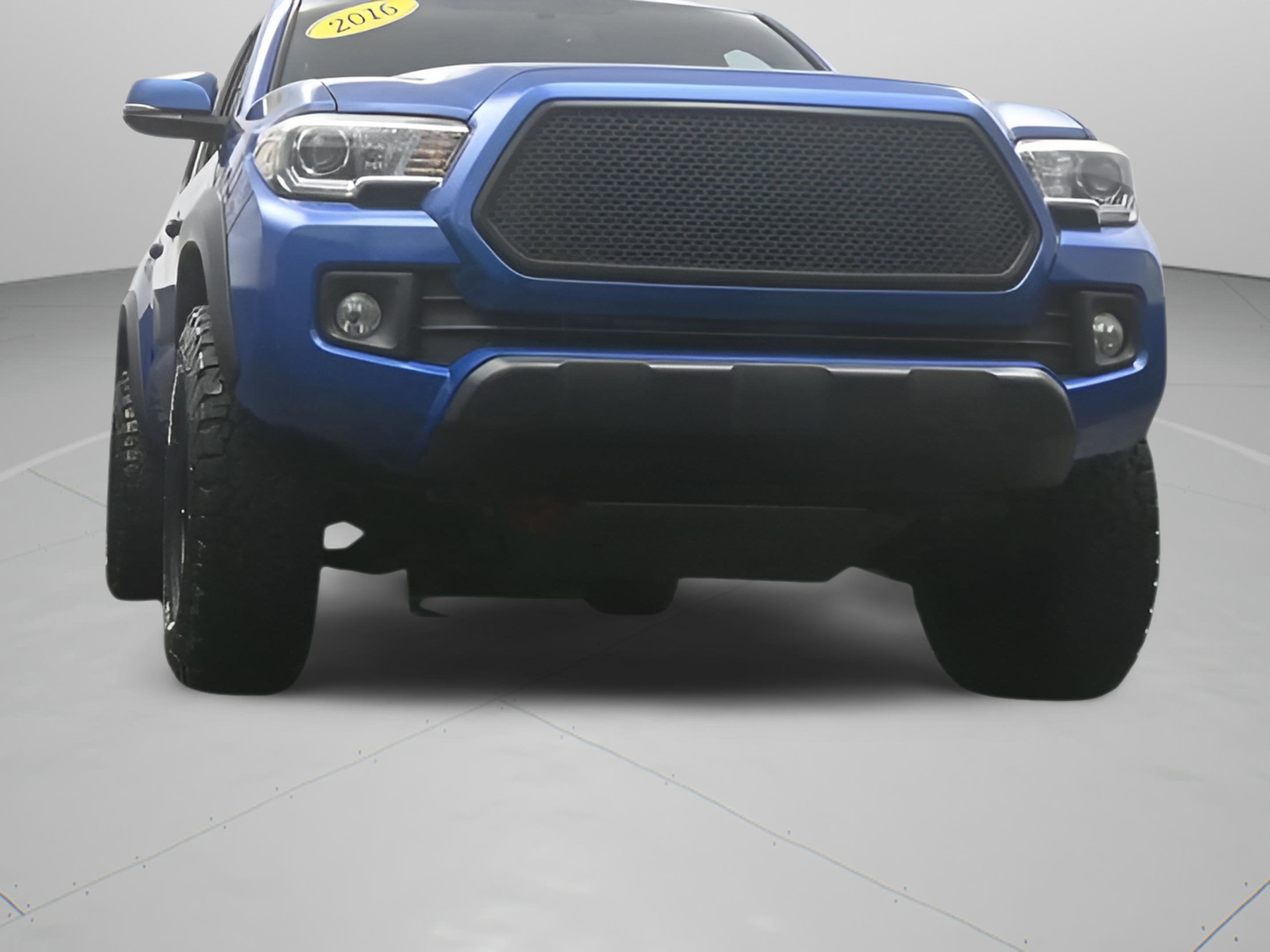 2016 Toyota Tacoma SR