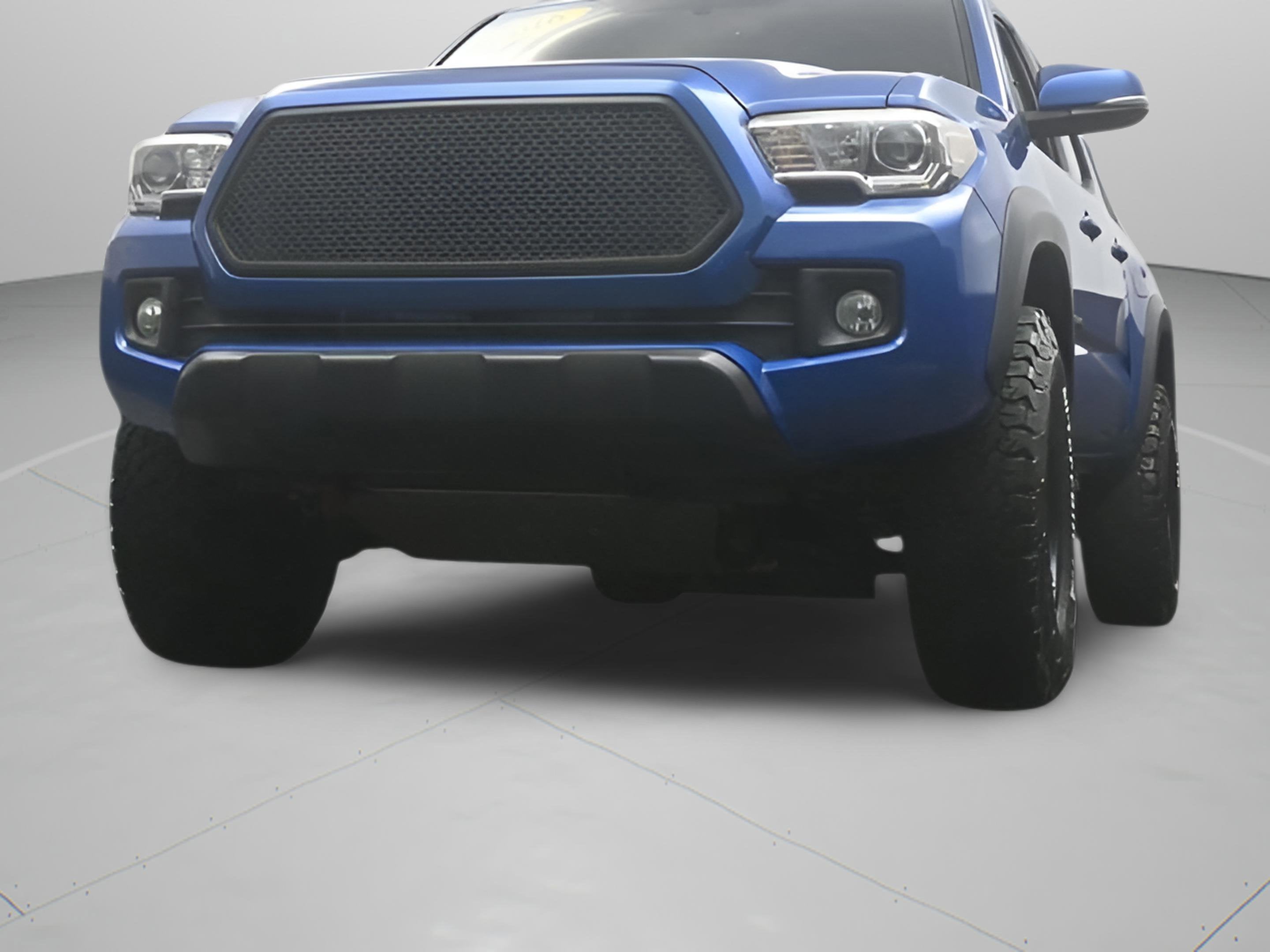 2016 Toyota Tacoma SR