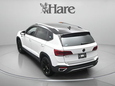2023 Volkswagen Taos 1.5T SE