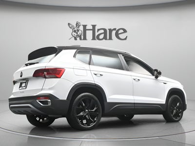 2023 Volkswagen Taos 1.5T SE