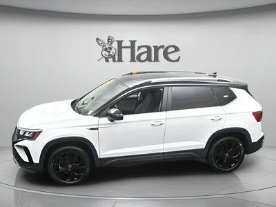 2023 Volkswagen Taos 1.5T SE